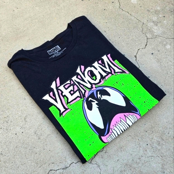 Spiderman Venom Mens Size L Black Large Graphic print t-shirt - Picture 1 of 4